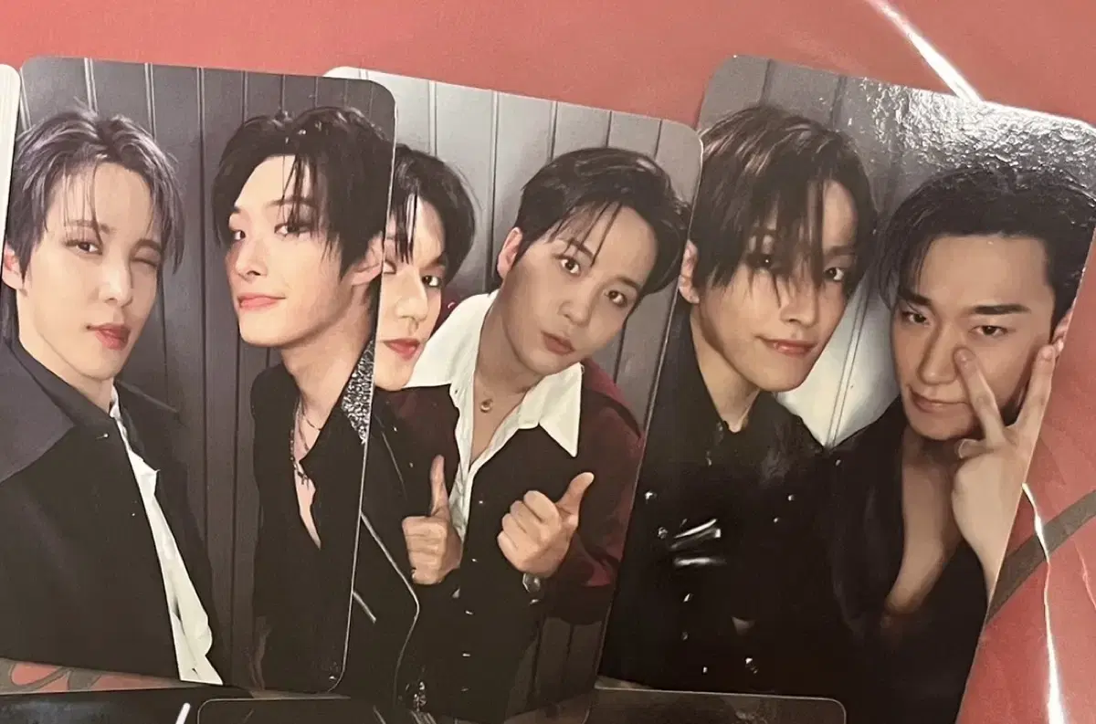 ATEEZ | 에이티즈 Ateez TokTok Young Farmer Unit poca